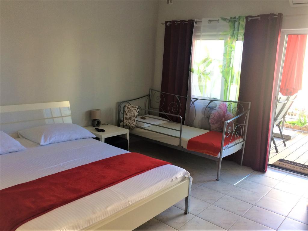 Apartments Marjan ポドストラナ エクステリア 写真